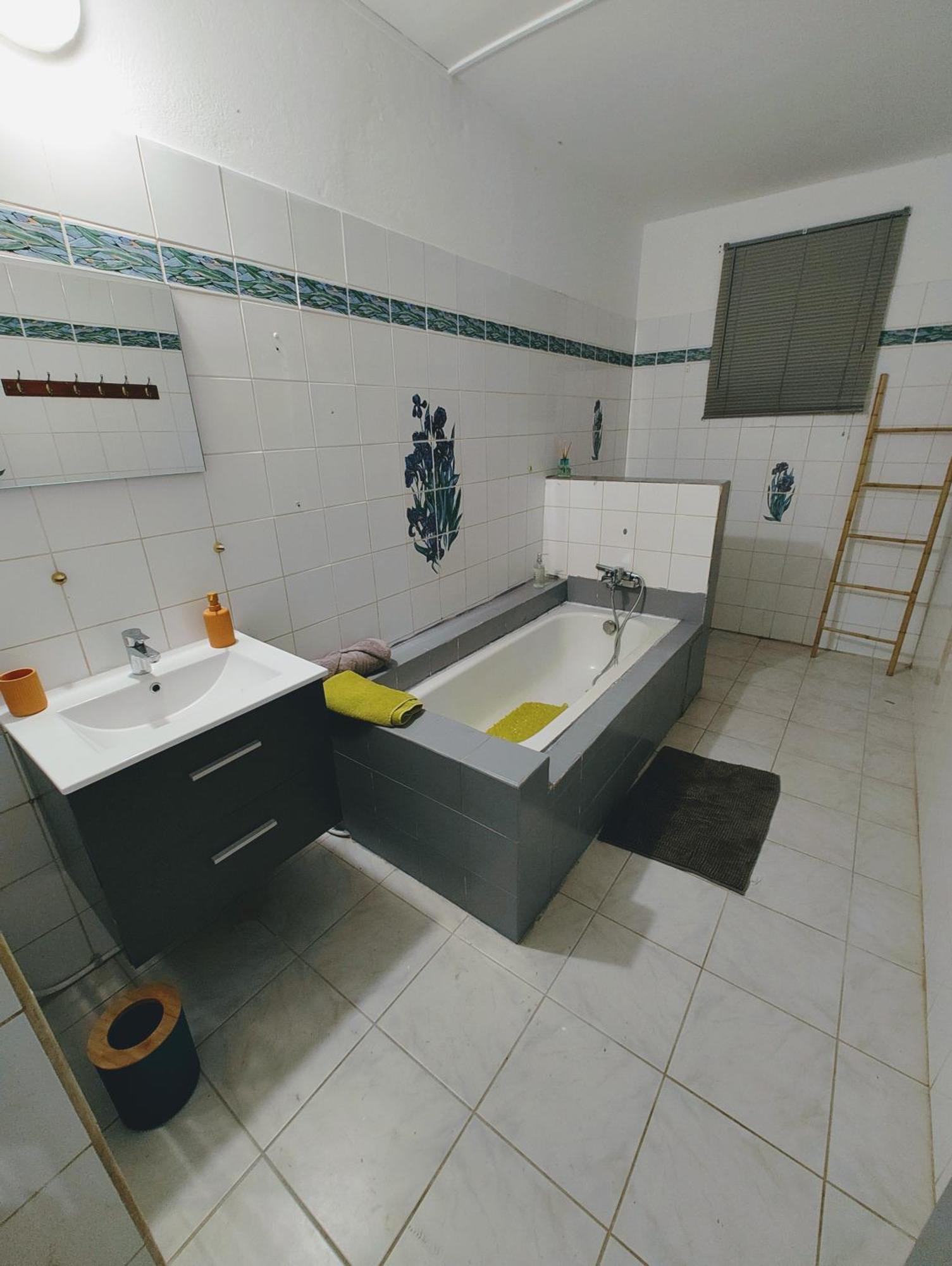 Le Nil Appartement Cosy Tout Confort Baie-Mahault Exterior foto